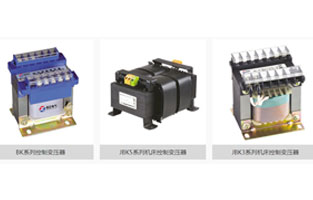 相信大家都見過變壓器吧？我們周邊很多電器里面安裝的都有的，只是我們沒太留意觀看而已。每款變壓器都是有絕緣的，絕緣性能的強(qiáng)弱對(duì)變壓器的運(yùn)行至關(guān)重要，絕緣如果被破壞，那么變壓器最終就會(huì)損毀?？赡阒烙绊懽儔浩鹘^緣性能強(qiáng)弱的因素嗎？溫度就是其中的一員，詳情控制變壓器廠家旗正跟你嘮嘮吧。