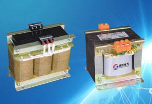 說(shuō)到“控制變壓器”我們并不陌生的，但是控制變壓器在不同的場(chǎng)所發(fā)揮的作用有無(wú)差異？這個(gè)可能有不少人還不知道吧？下面跟隨旗正電氣小編一起了解一下吧！